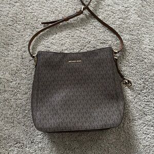 Michael Kors | Crossbody